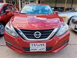 نيسان ألتيما